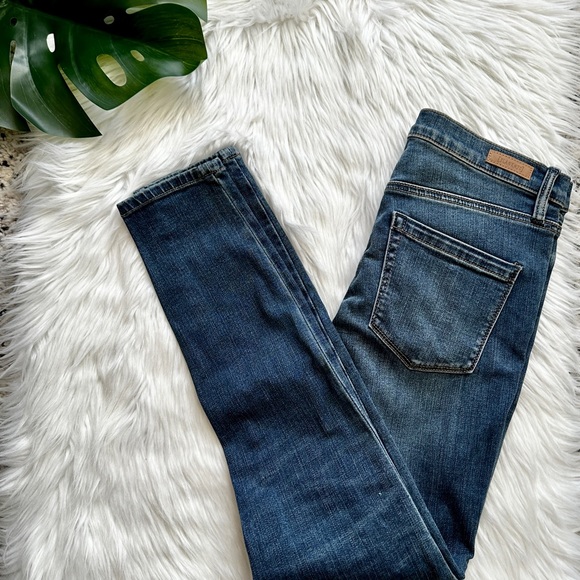 *sold* Anthropologie Blank NYC High Rise Skinny Jeans - Picture 3 of 8